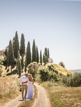 Civilní svatební obřad v Toskánsku - Pienza